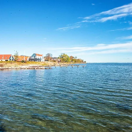 Apartamento 4 Person On A In Hejls