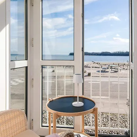 Apartment 4 Person On A In Hejls