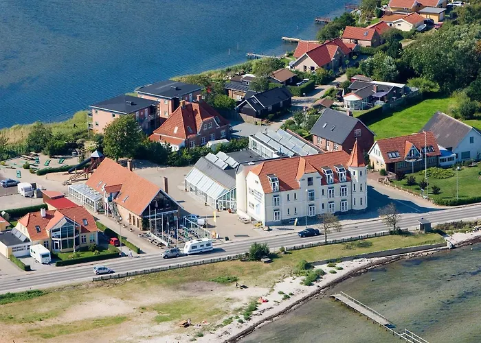 4 Person On A In Apartment