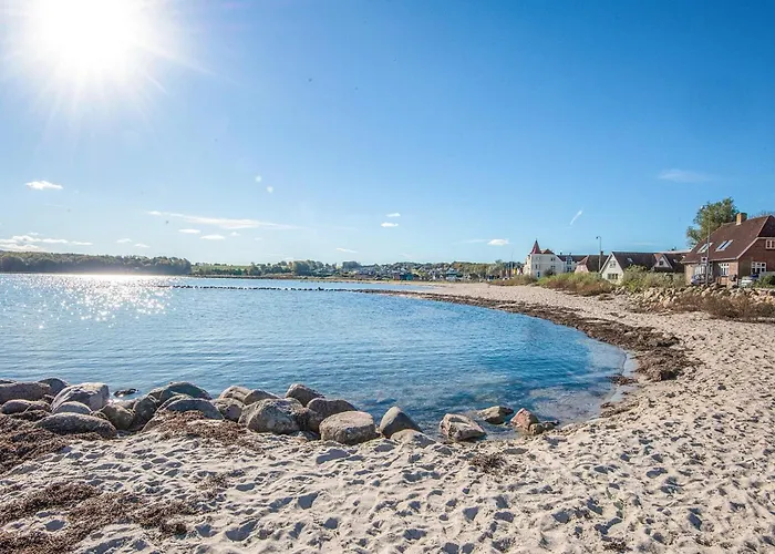 Apartment 4 Person On A In