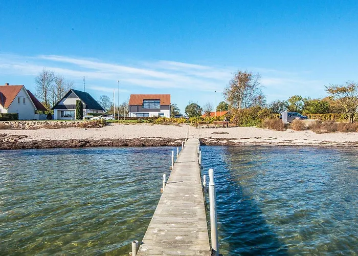 4 Person On A In Hejls